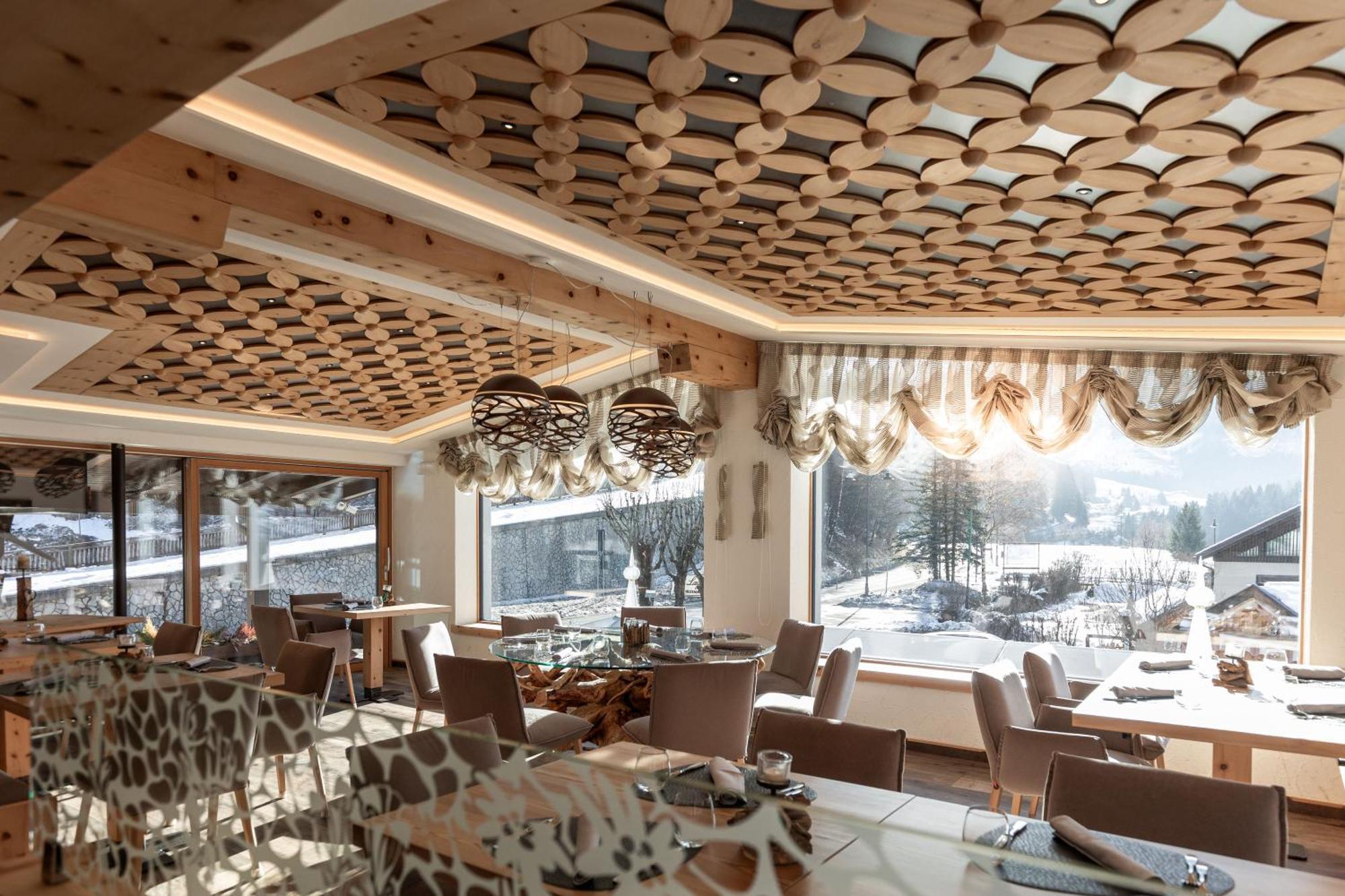 Hotel Al Lago Soraga Bagian luar foto